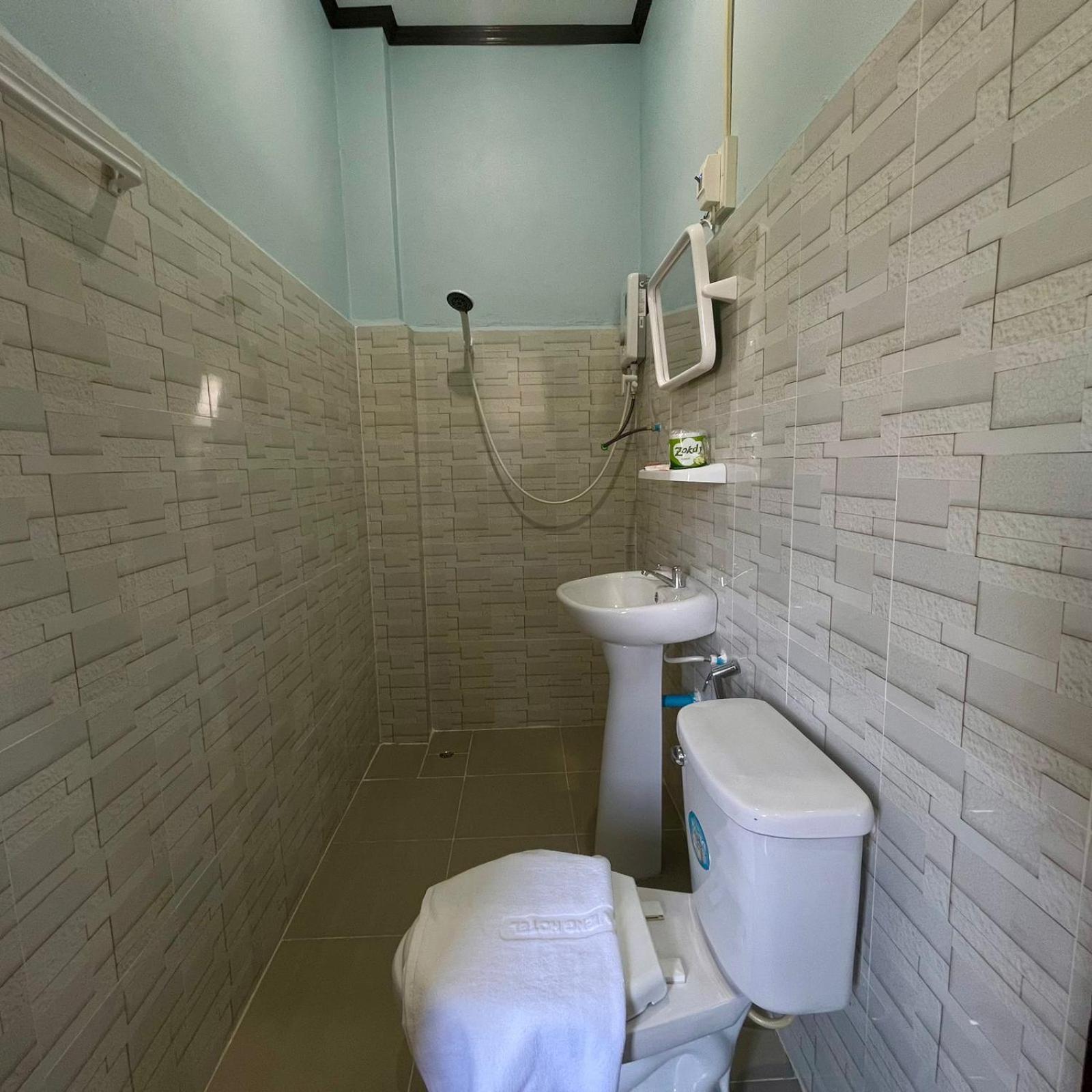 Smile Guesthouse Vangvieng Vang Vieng Exterior foto